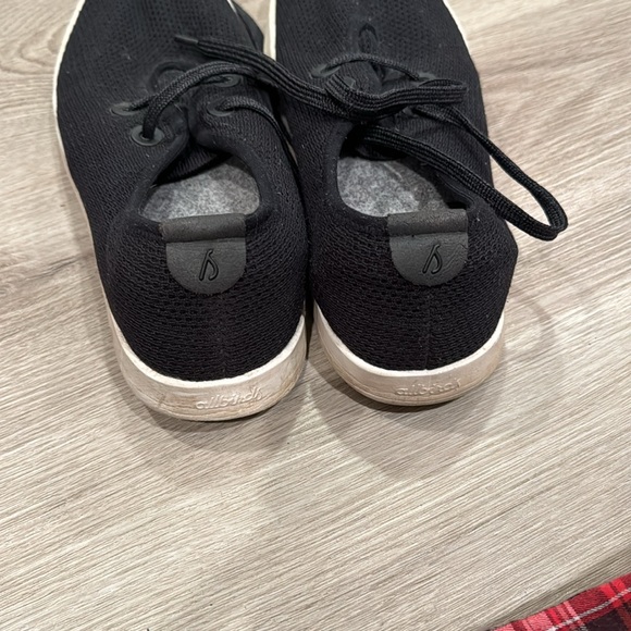 Allbirds Black Tree Skipper Sneakers - Picture 2 of 4